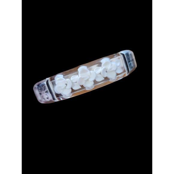 Brighton Jewelry - Brighton bangle bracelet silver clear white flowers beach